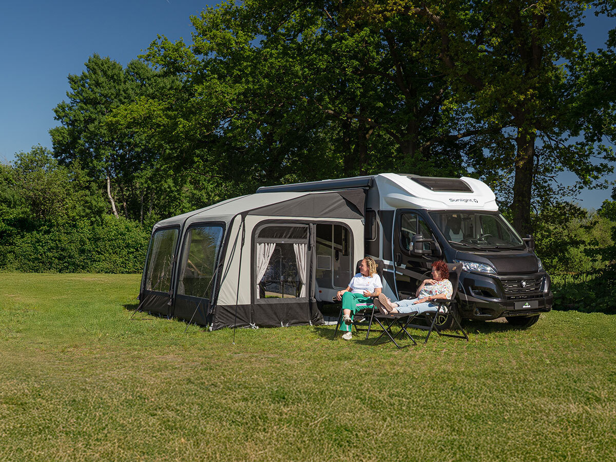 campinganhänger mit zelt Van-Haltestelle Camping Anhänger mit Dachzelt – VAN-HALTESTELLE