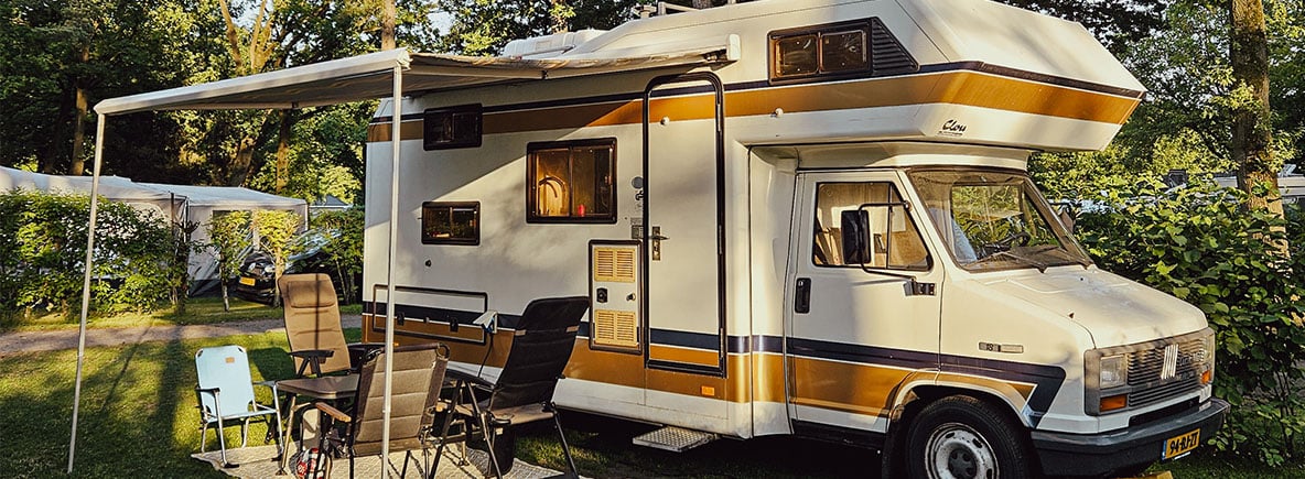 Ein Blick in das Wohnmobil von Koen und Suus