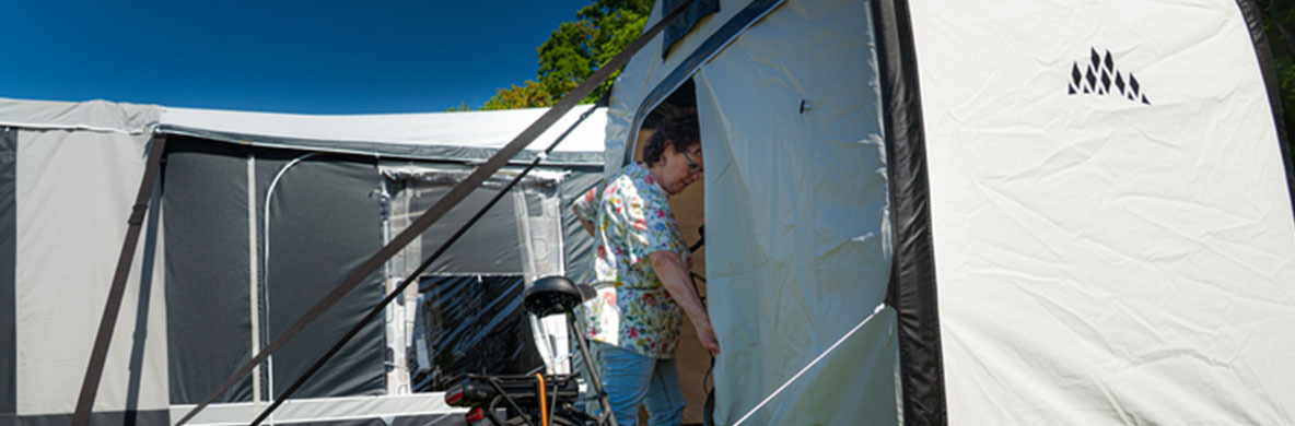 Gerätezelt auf- und abbauen