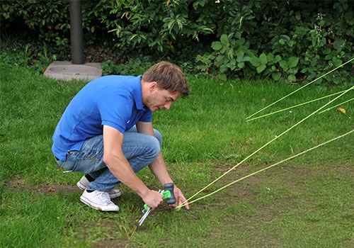 tentharing in grond slaan